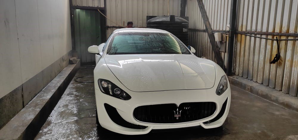 Car Service Full Body Wash